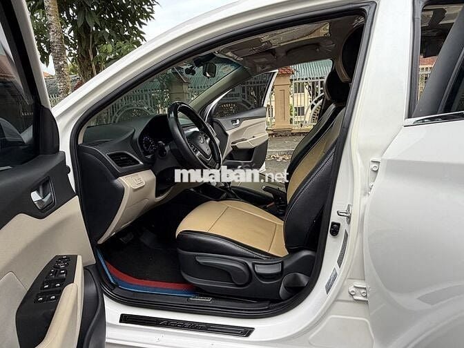 Hyundai Accent 2019 Tự động Trắng 78000 km