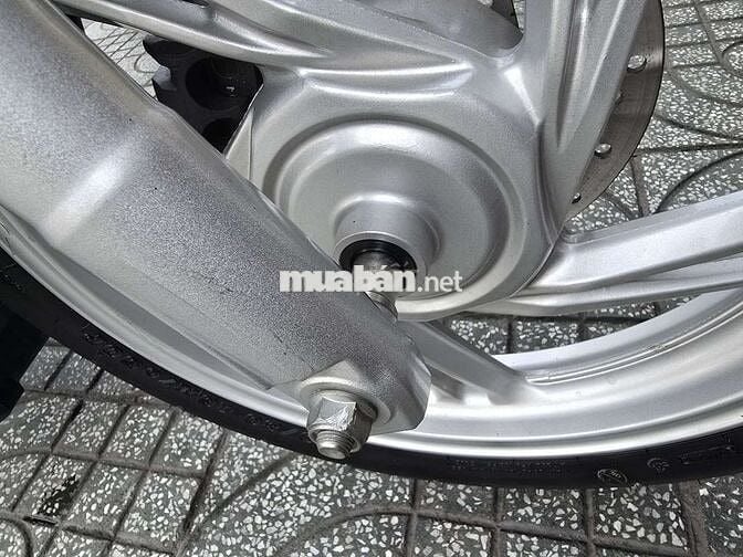 Sh150 ABS 2022.odo 9k,máy zin.chính chủ ký giấy