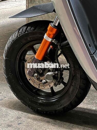 Yamaha Saigon Scooter Bạc