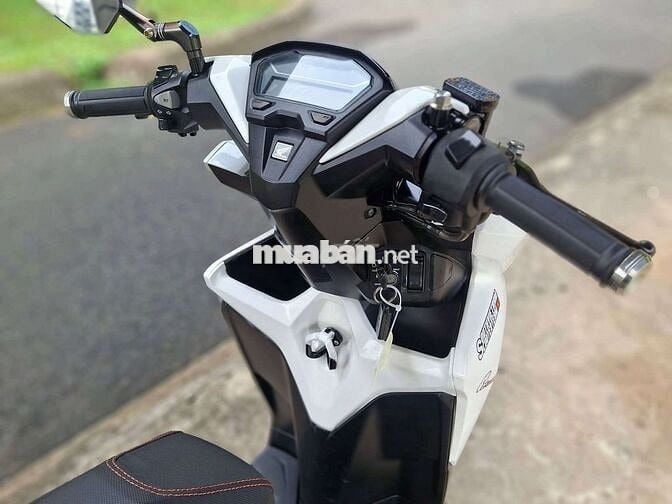 Honda Vario 125 2018 Trắng