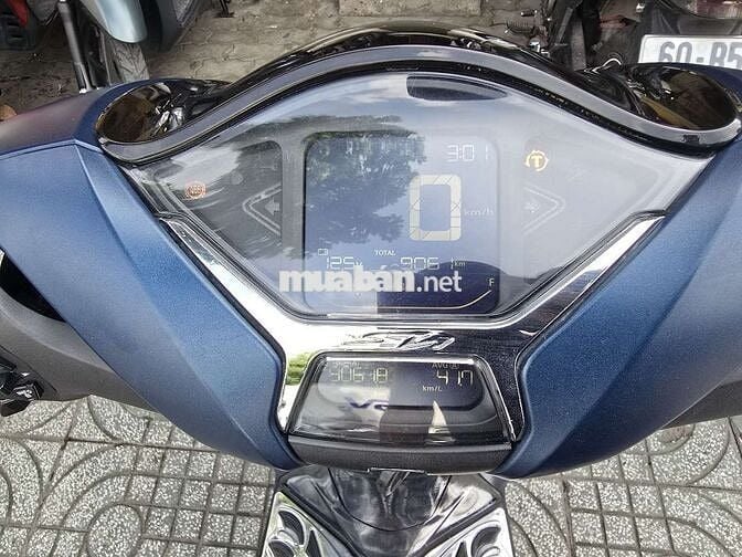 Sh150 ABS 2022.odo 9k,máy zin.chính chủ ký giấy