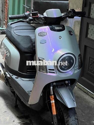 Yamaha Saigon Scooter Bạc
