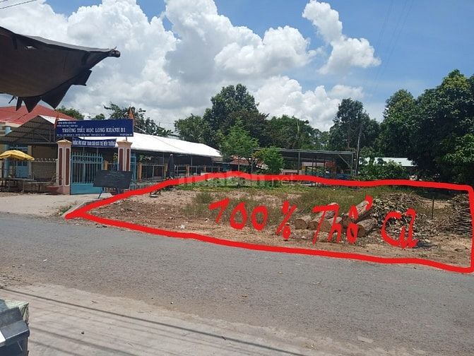 Bán 405m² đất mặt tiền 22m sát vách cổng trường cấp 1 Long Khánh B
