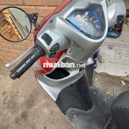 Honda Vision 2025 Cao Cấp màu Đỏ