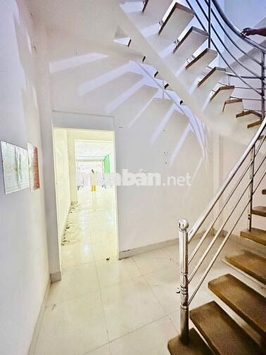 🛑CHO THUÊ NHÀ MẶT TIỀN NGUYỄN OANH🛑3,5x25m TRỆT 2 LẦU 4PN -VĨA HÈ RÔNG