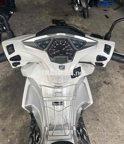 Honda Air Blade 2016