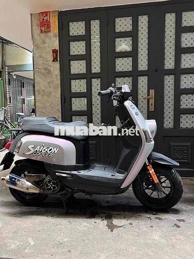 Yamaha Saigon Scooter Bạc