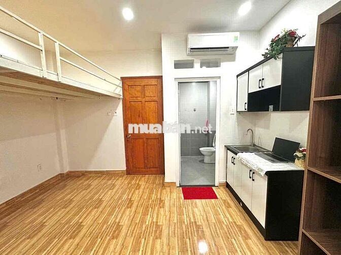 PHÒNG MỚI 100% - FULL NỘI THẤT XỊN SÒ - NGAY VẠN PHÚC CITY