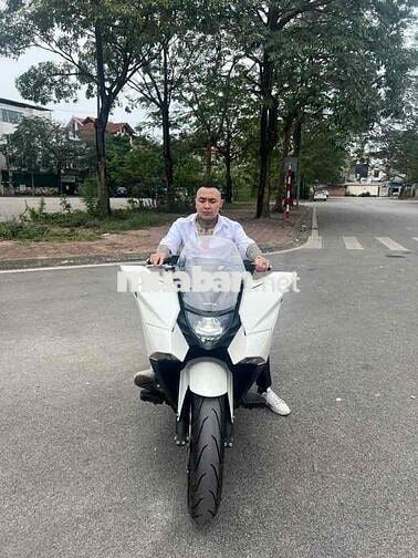 Honda NM4-750 Trắng