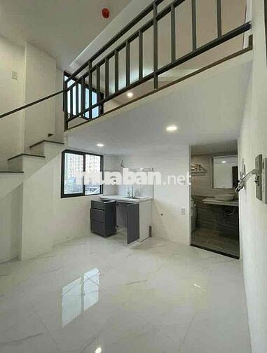 DUPLEX FULL NỘI THẤT CỬA SỔ THOÁNG GÁC CAO GẦN CHỢ BẢ CHIỂU
