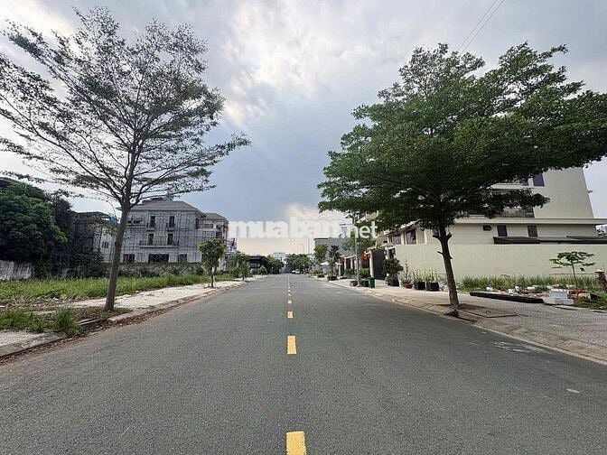 BÁN ĐẤT KDC SADECO NGHỈ NGƠI GIẢI TRÍ – SÁT PHÚ MỸ HƯNG - SC VIVO CITY