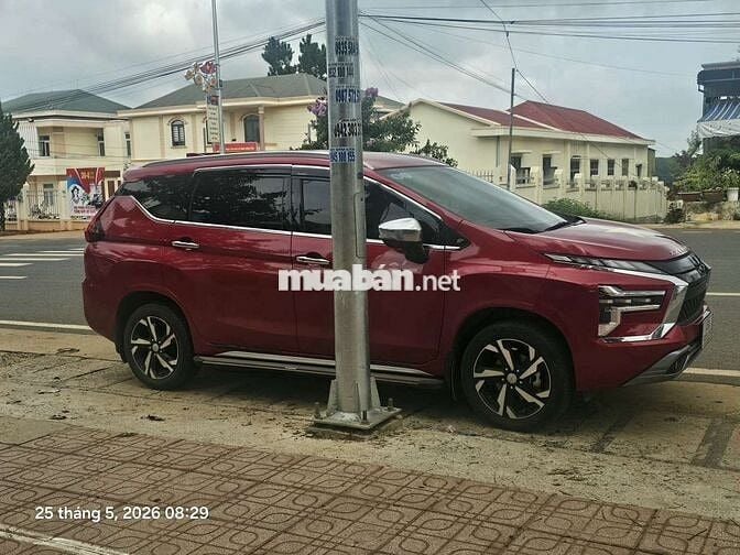 Mitsubishi Xpander Premium 2023 Đỏ 50333 km