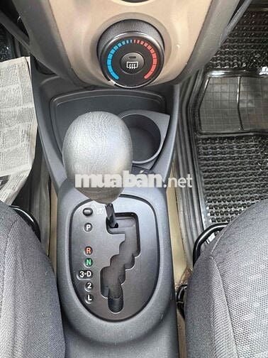 Toyota Yaris 2010 1.3AT Tự động Xám