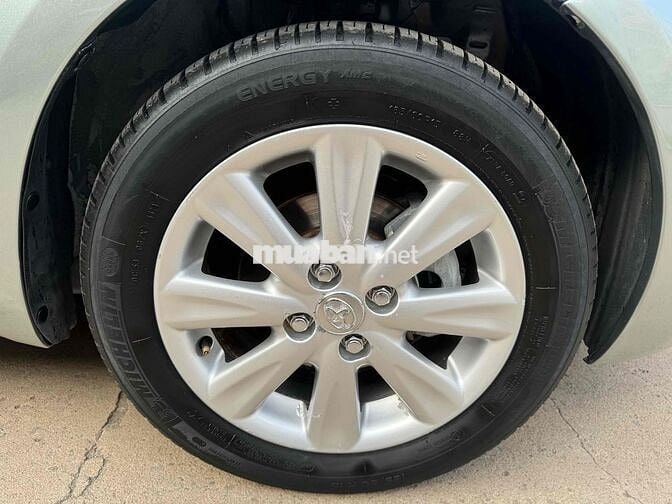 Toyota Yaris 2010 1.3AT Tự động Xám