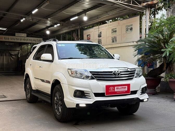 Fortuner 2.7V AT 4x2 TRD 2016 - Giá còn giảm