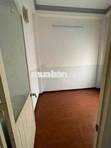 NHÀ HẺM XE TẢI 1358// QUANG TRUNG - 3 TẦNG 3 PHÒNG NGỦ GIÁ 10TR