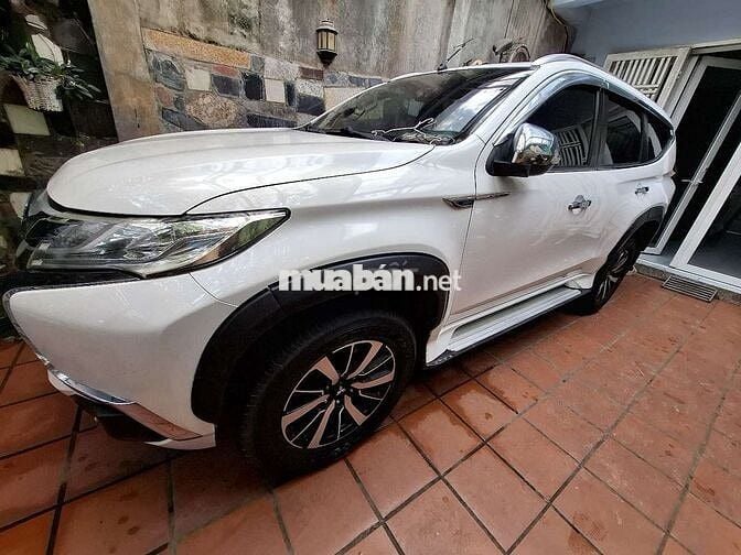 Mitsubishi Pajero Sport 2019 Số sàn Trắng