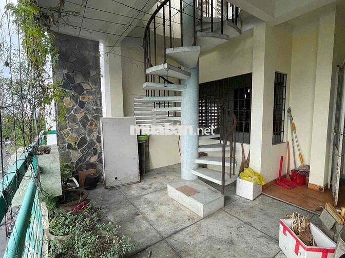 CHO THUÊ NHÀ 6 TẦNG MT THÁI NGUYÊN – TT NHA TRANG