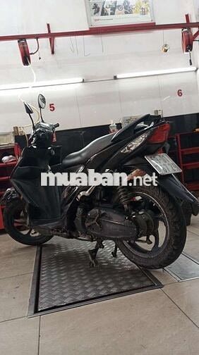 Suzuki Sky driver Tự động màu Đen