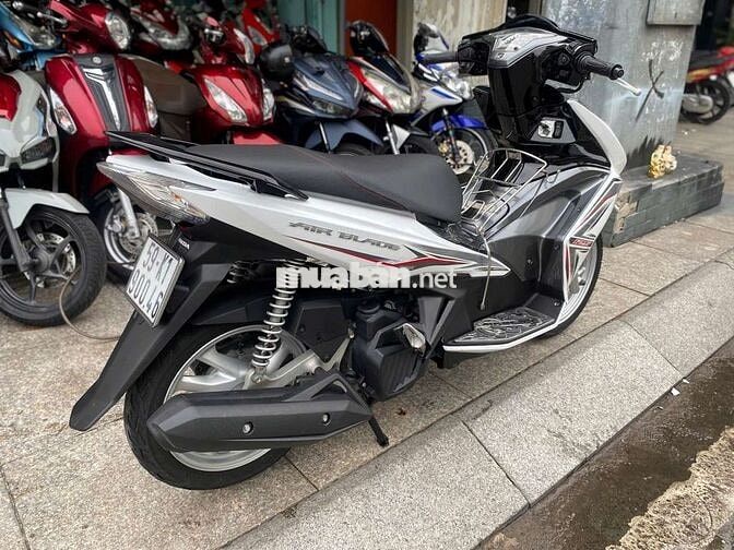 Honda Air Blade FI 2014 Trắng Đen Bạc Đã sử dụng