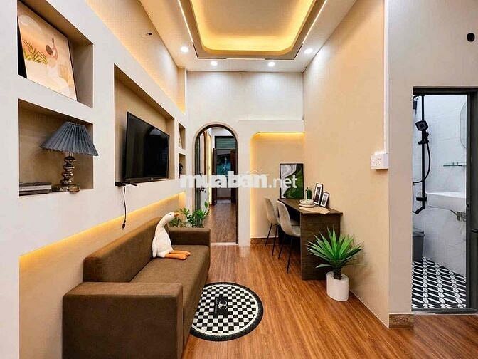 Cho thuê căn 2pn1wc rộng ban công full nt giặt riêng gần Hồng Bàng q5