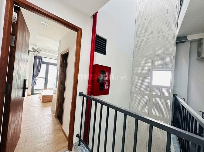 Tòa Nhà 7Tầng 10x28(354m2) Phan Văn Trị 103 Phòng Thu Nhập 500tr/tháng
