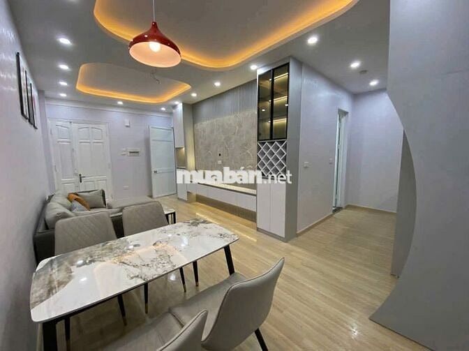 Chính chủ bán chung cư KĐT Nam Trung Yên, 60m2,2N, full nội thất