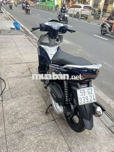 Honda Air Blade FI 2017 Xanh Đã sử dụng