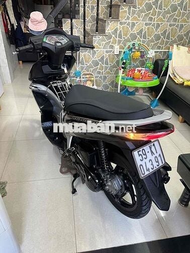 Honda Air Blade 2011 Đen bạc