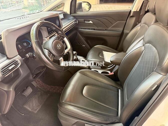 Hyundai Stargazer 1.5AT Cao Cấp 2022 Trắng 7 chỗ