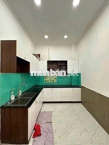 CHO THUÊ NHÀ 3 LẦU  CÓ NÔI THẤT CƠ BẢN QUẬN 7