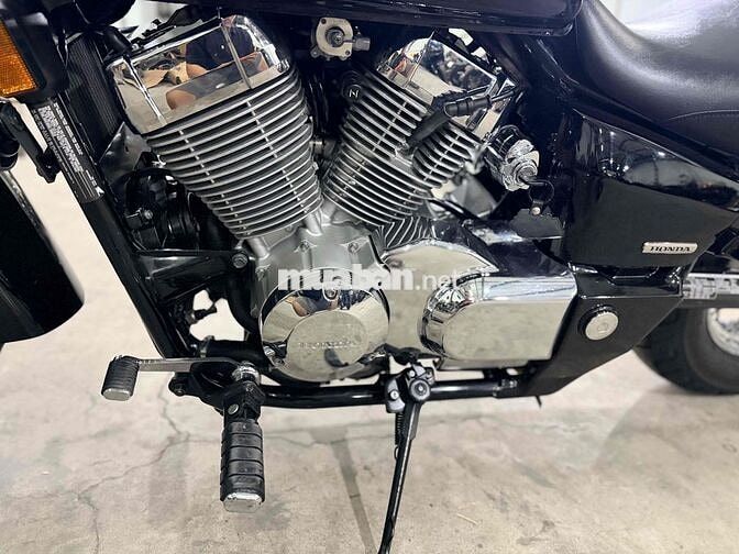 Honda Shadow 750 Aero 2009 bản da trăng