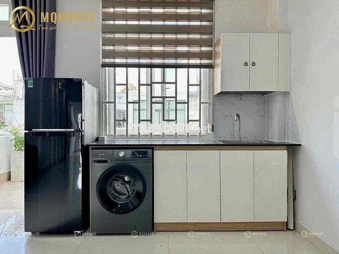 Căn hộ full nội thất máy giặt riêng ban công  Nguyễn Thị Minh Khai Q1