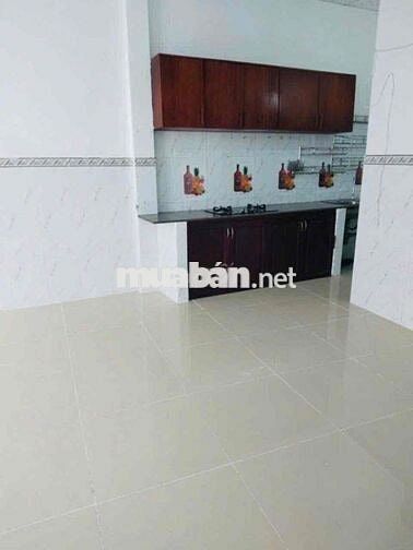 cho thuê nhà nc trệt 1 lầu . 3 phòng ngủ 2wc. phan văn trị p11 Bt