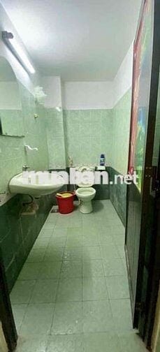 CHO THUÊ PHÒNG Q3 - LÊ VĂN SỸ - 30M² - HẺM XE TẢI - LÔ GÓC