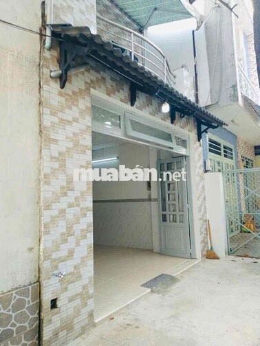 cho thuê nhà nc trệt 1 lầu . 3 phòng ngủ 2wc. phan văn trị p11 Bt