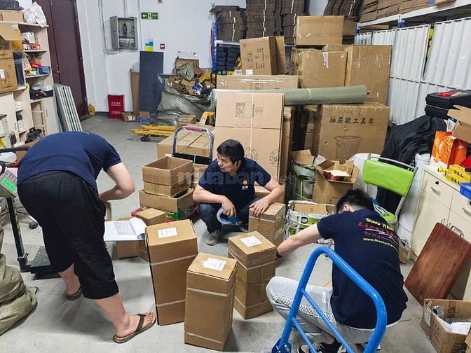Ngay bây giờ  cần 01 Nhân Viên đóng gói  sản phẩm hàng tiêu dùng 