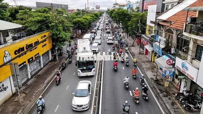 Mặt bằng 4x13 lối đi riêng ngay mặt tiền khánh hội Q4
