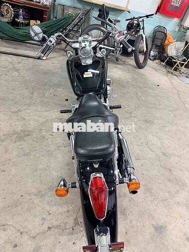 Honda Shadow 750 Aero 2009 bản da trăng