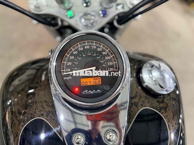 Honda Shadow 750 Aero 2009 bản da trăng