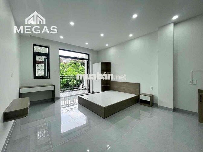 TRỐNG 1 PHÒNG BAN CÔNG ĐẦY ĐỦ NỘI THẤT NGAY CUỐI NGUYỄN THÁI SƠN