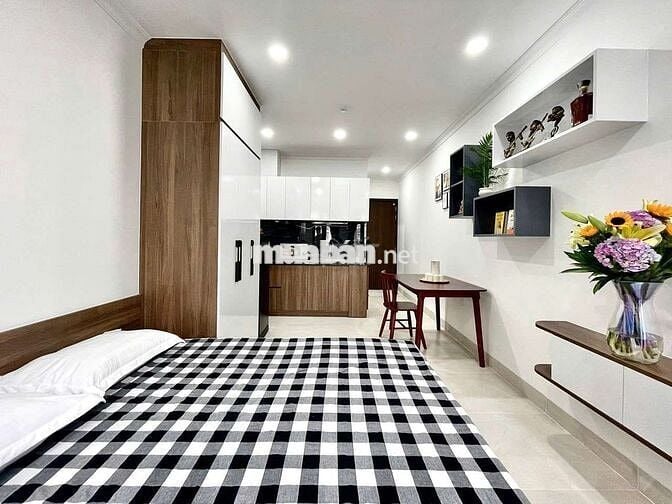 PHÒNG FULL NỘI THẤT GẦN HUTECH - BAN CÔNG THOÁNG - MÁY GIẶT RIÊNG