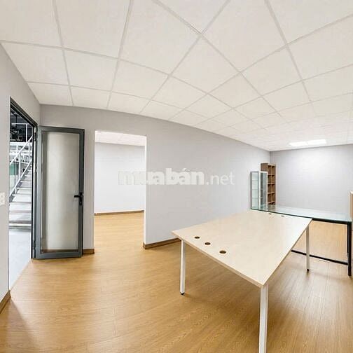 Cho thuê kho Đào Sư Tích – 500m2 – có văn phòng, gác và sàn Epoxy