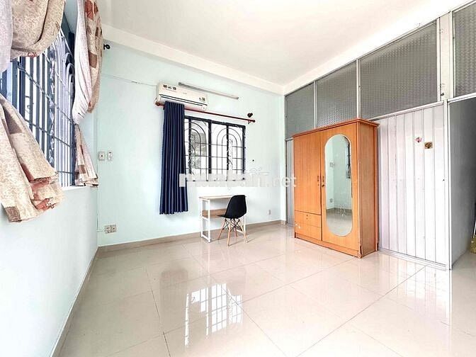 CHO THUÊ PHÒNG TRỌN BALCON GẦN ĐẠI HỌC CÔNG NGHIỆP NGUYỄN VĂN BẢO
