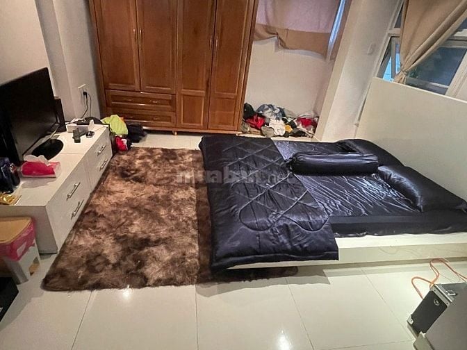 Nhà bán gần chợ Tân Bình, nhà rất kiên cố ở lâu dài nội thất cao cấp !
