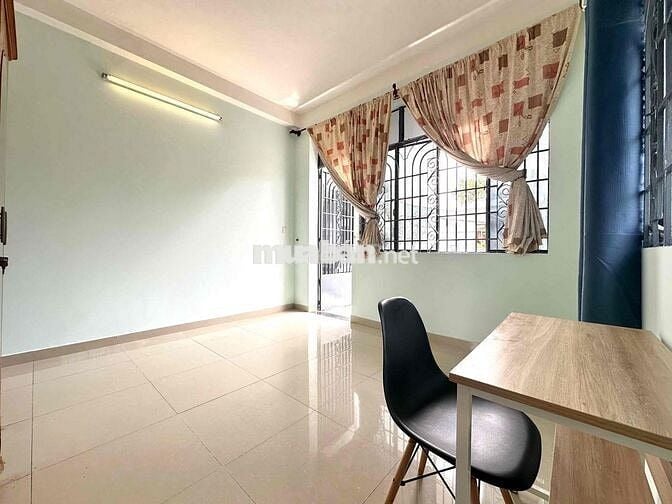 CHO THUÊ PHÒNG TRỌN BALCON GẦN ĐẠI HỌC CÔNG NGHIỆP NGUYỄN VĂN BẢO