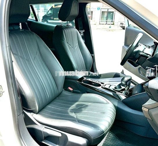 Peugeot 2008 GT line model 2022 siêu đẹp - 50000km