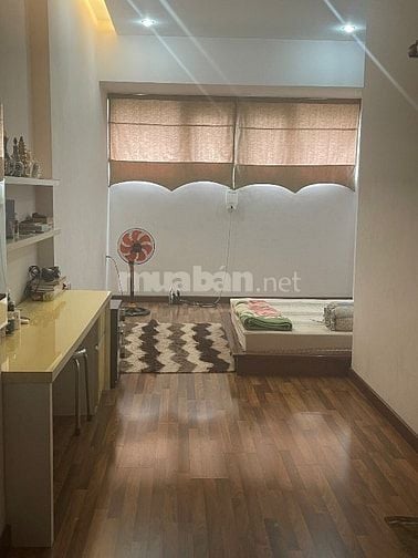 Nhà bán gần chợ Tân Bình, nhà rất kiên cố ở lâu dài nội thất cao cấp !