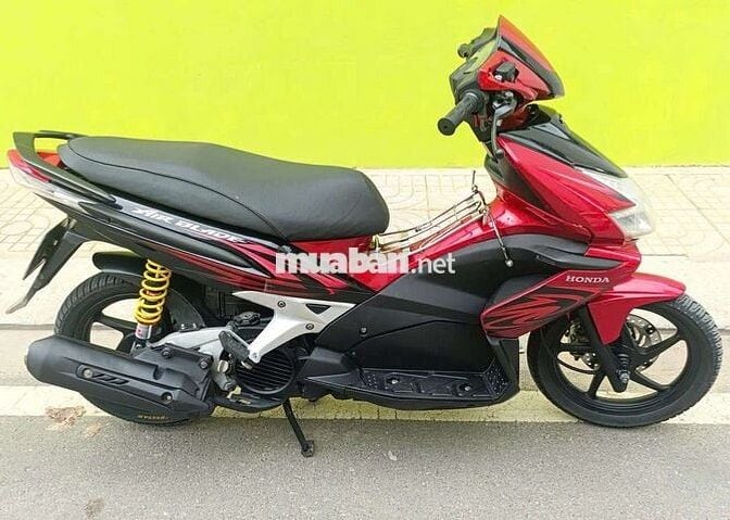 Honda Air Blade Đỏ đen