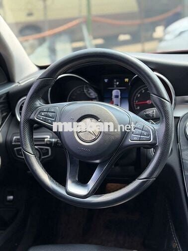 Mercedes C200 Model 2018 - 79000km